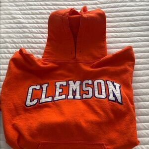 Gildan Heavy Blend Orange Sweatshirt